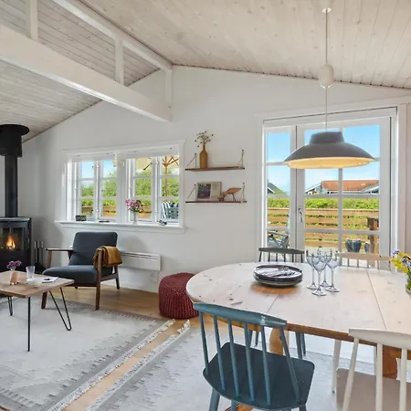 Lovely In With Wifi בית נופש