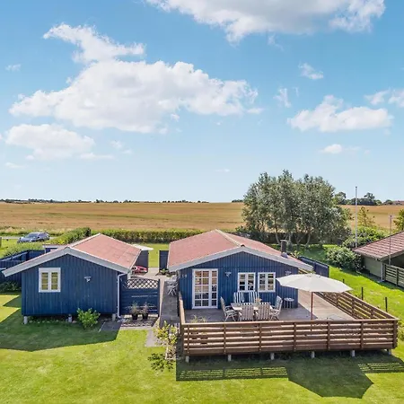 בית נופש Lovely In With Wifi